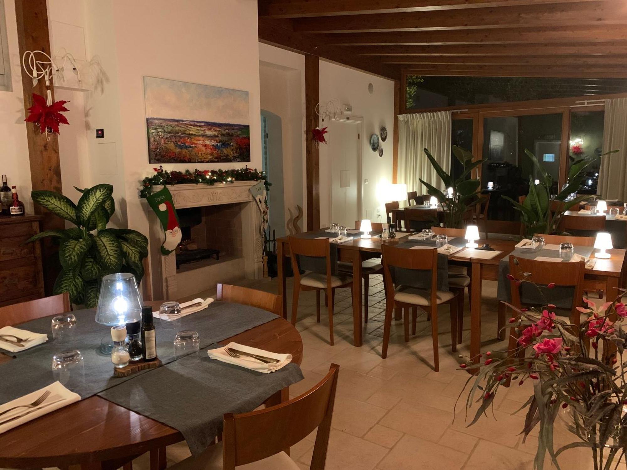 Gastronomic B&B Carlocarla Monte San Pietrangeli Екстер'єр фото