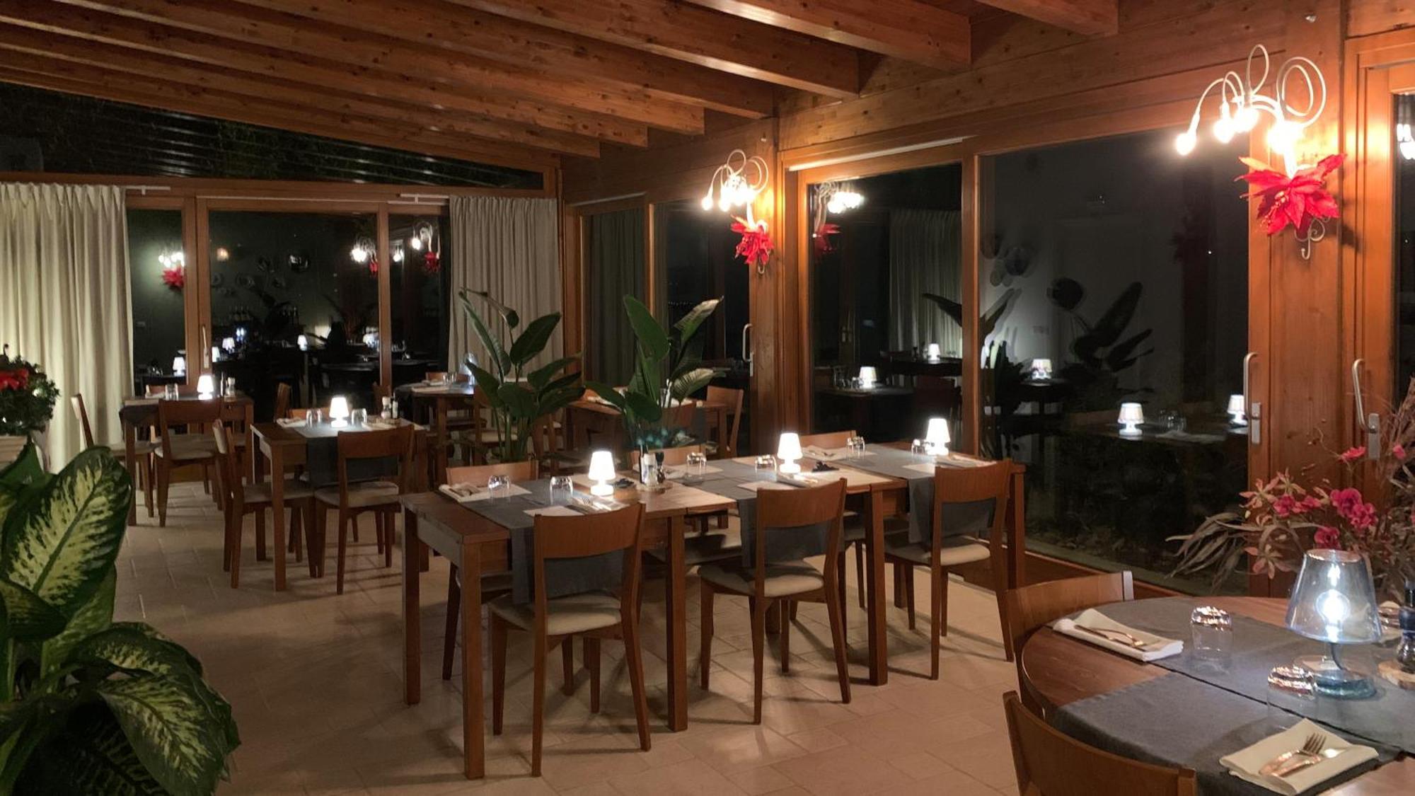 Gastronomic B&B Carlocarla Monte San Pietrangeli Екстер'єр фото