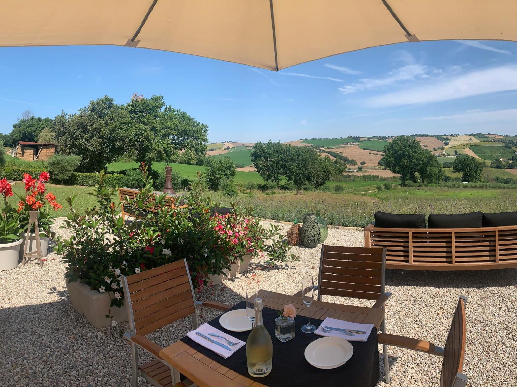 Gastronomic B&B Carlocarla Monte San Pietrangeli Екстер'єр фото